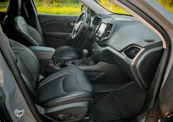 Jeep Cherokee cena 145000 przebieg: 3600, rok produkcji 2022 z Wolbrom małe 781